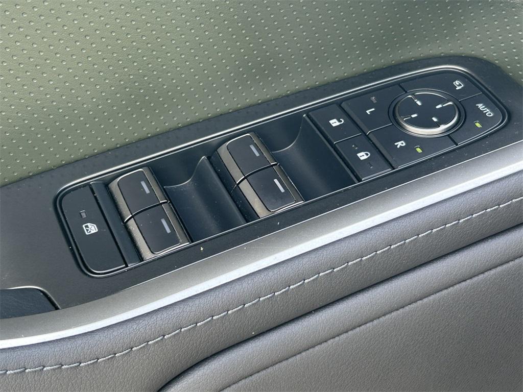used 2024 Lexus GX 550 car, priced at $83,891