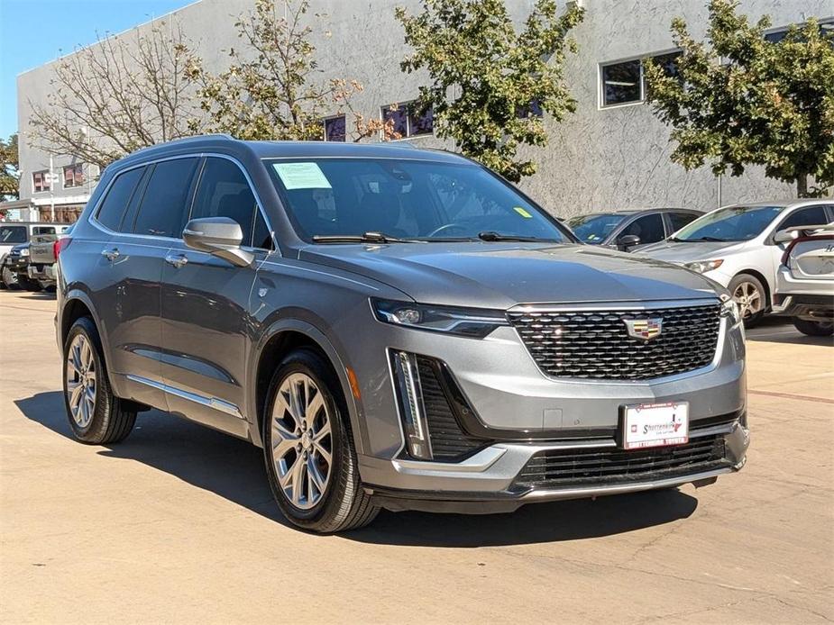 used 2020 Cadillac XT6 car, priced at $25,841