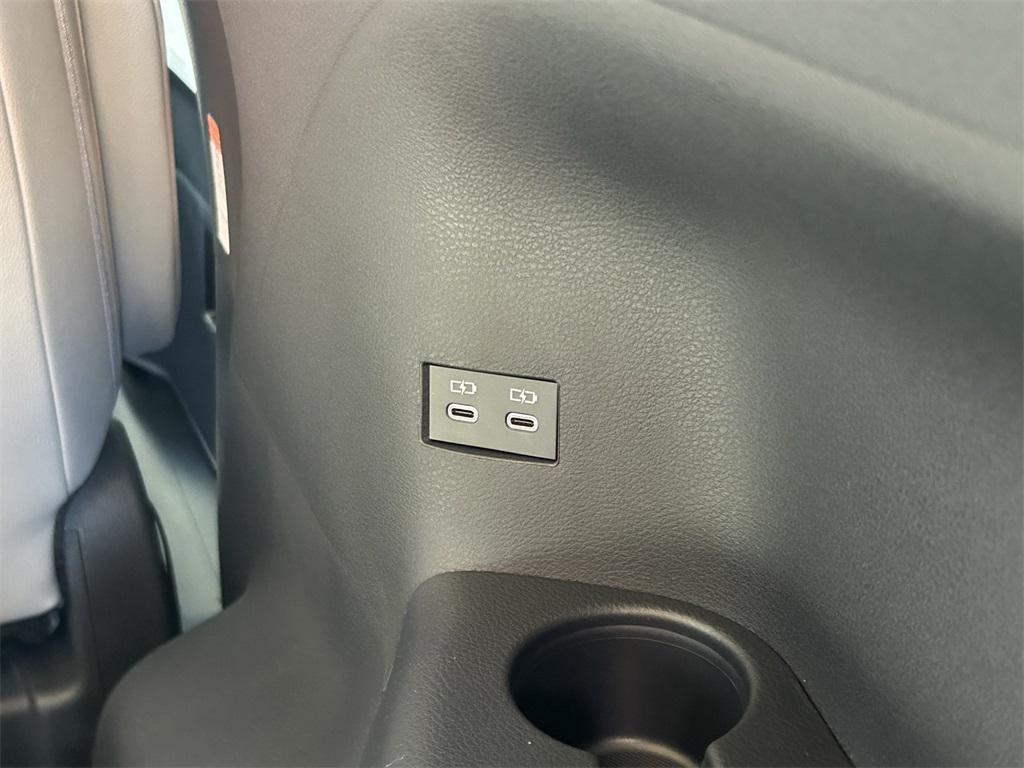 new 2025 Toyota Sienna car, priced at $50,078