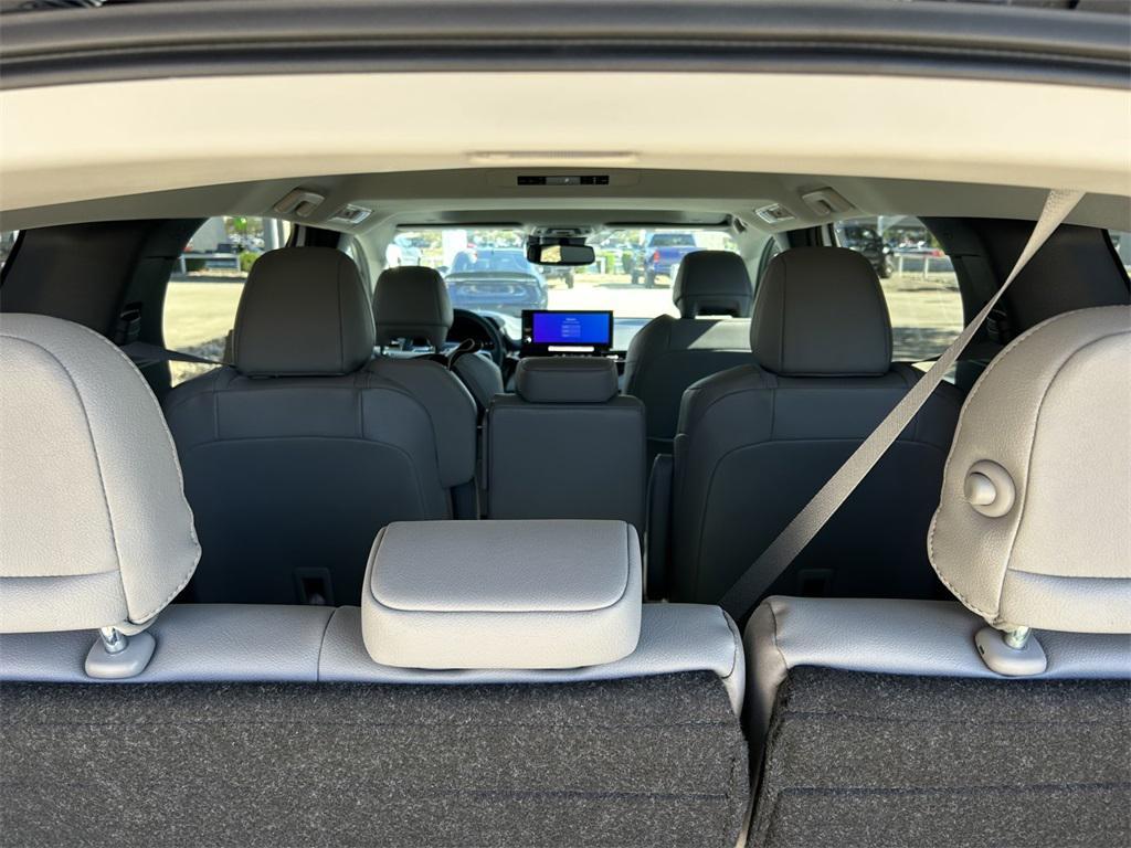 new 2025 Toyota Sienna car, priced at $50,078