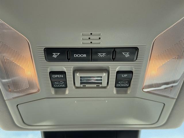 used 2021 Toyota RAV4 Hybrid car, priced at $33,411