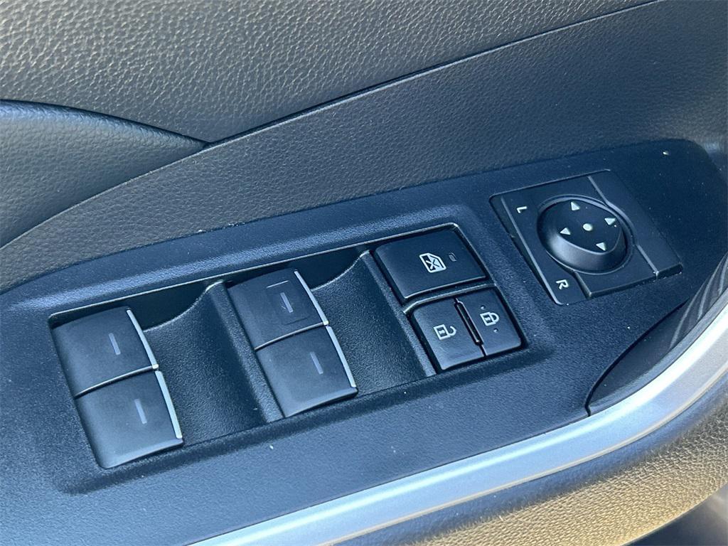 used 2022 Toyota RAV4 Hybrid car, priced at $32,981