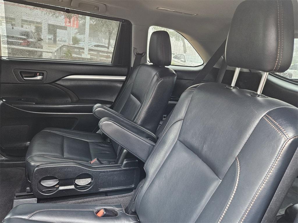 used 2018 Toyota Highlander car, priced at $18,013