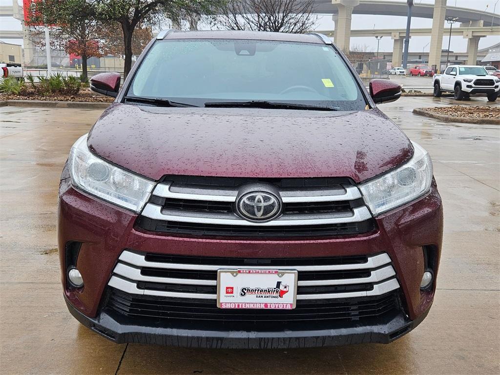 used 2018 Toyota Highlander car, priced at $18,013