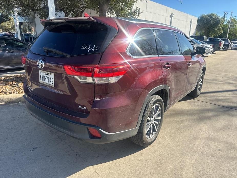 used 2018 Toyota Highlander car, priced at $19,887