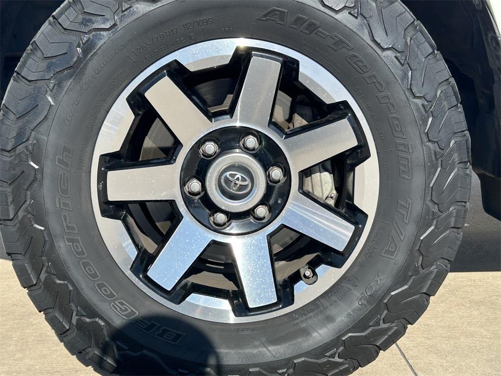 used 2021 Toyota 4Runner car, priced at $34,444