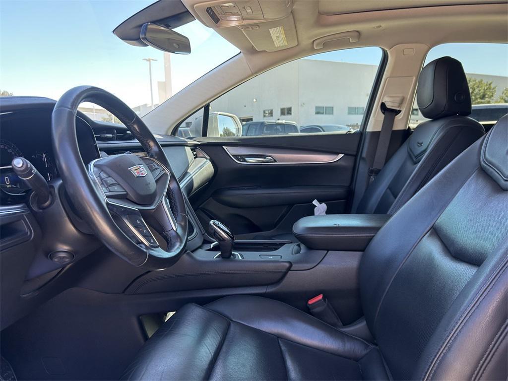 used 2019 Cadillac XT5 car, priced at $17,991