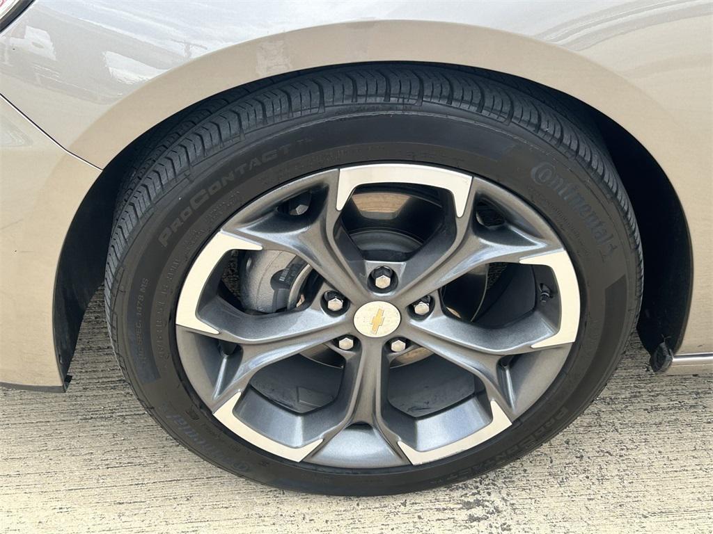 used 2024 Chevrolet Malibu car, priced at $19,442