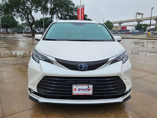 used 2021 Toyota Sienna car, priced at $32,991