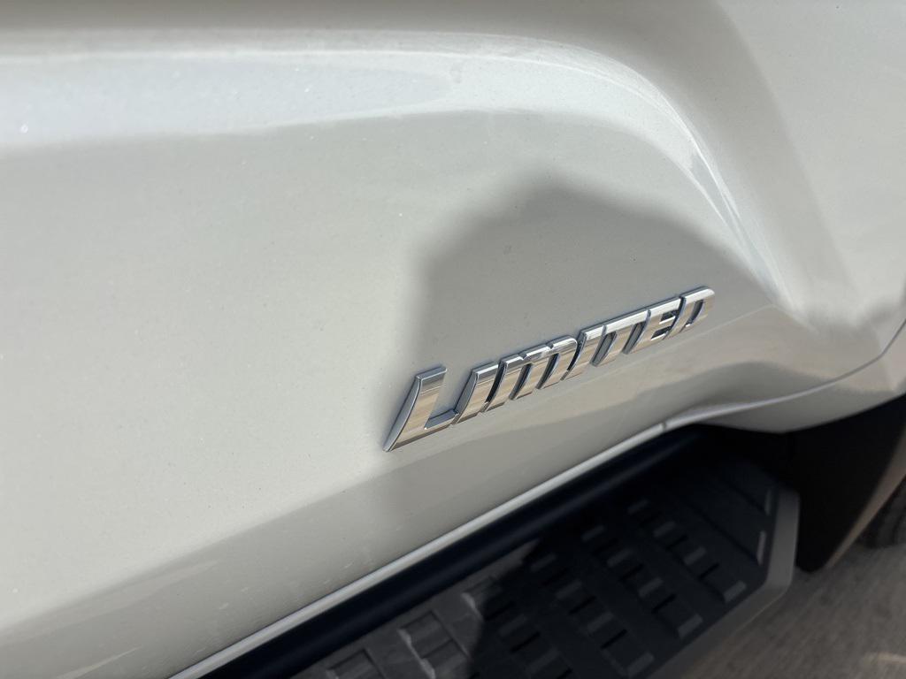 new 2025 Toyota 4Runner car, priced at $66,084