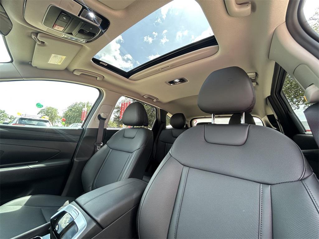 used 2025 Hyundai Tucson car, priced at $28,422