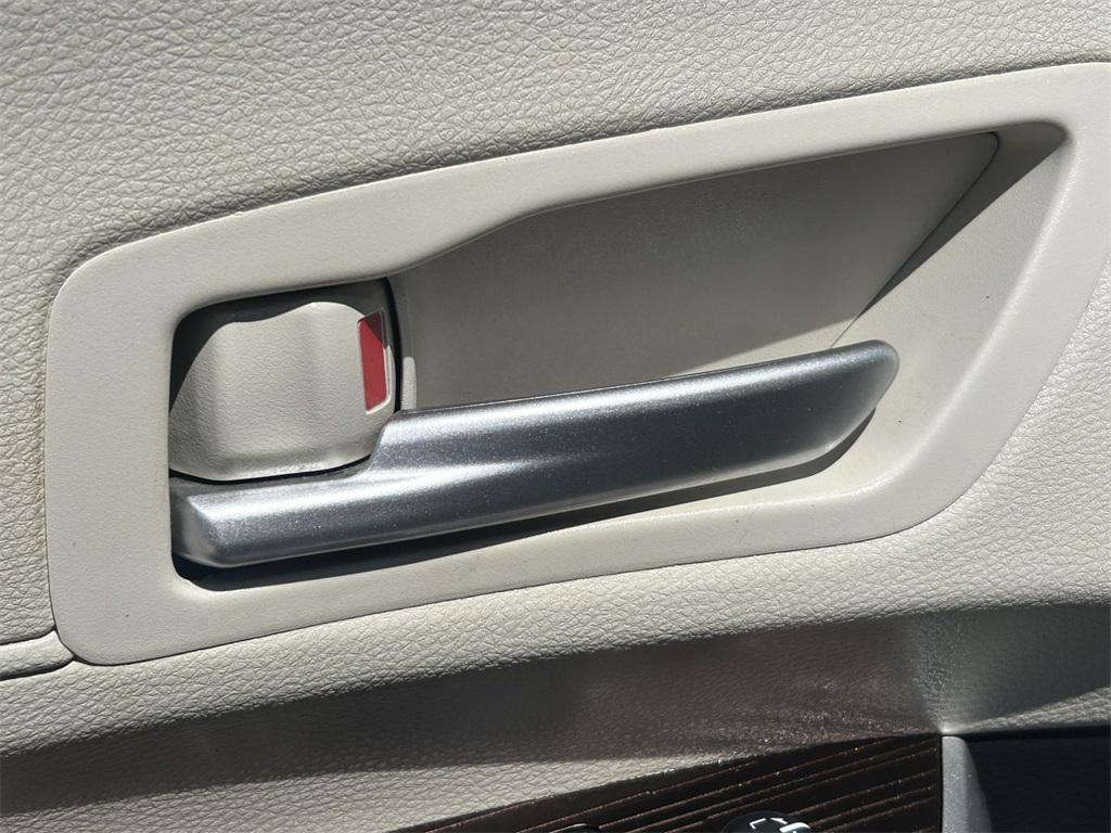 used 2021 Toyota Sienna car, priced at $36,781