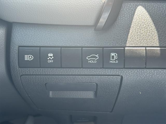 used 2024 Toyota Camry Hybrid car, priced at $29,075