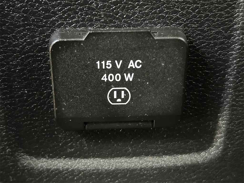 used 2023 Jeep Gladiator car, priced at $31,221