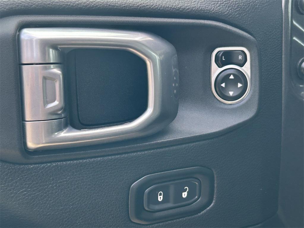 used 2023 Jeep Gladiator car, priced at $31,221
