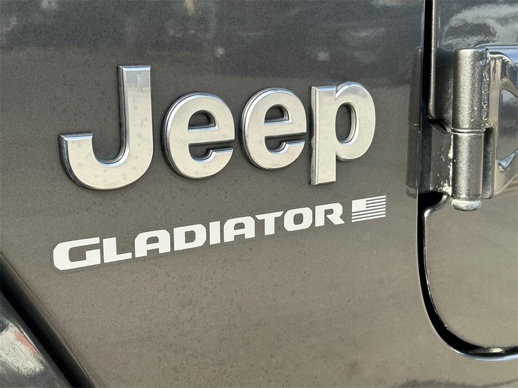 used 2023 Jeep Gladiator car, priced at $31,221