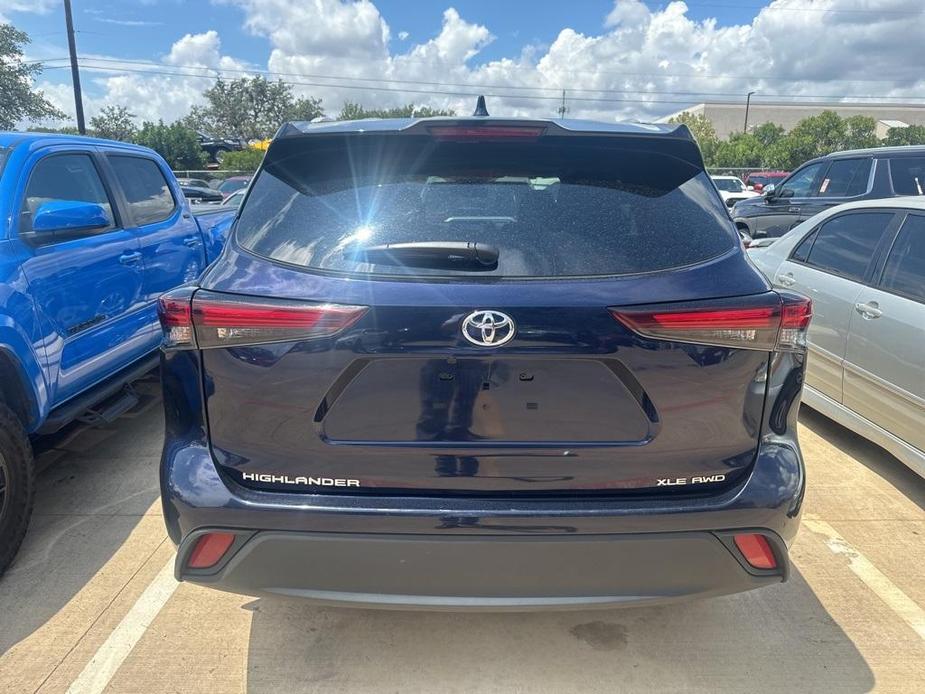 used 2024 Toyota Highlander car, priced at $44,989