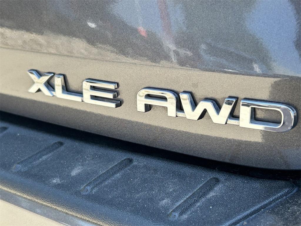 used 2024 Toyota Highlander car, priced at $44,991