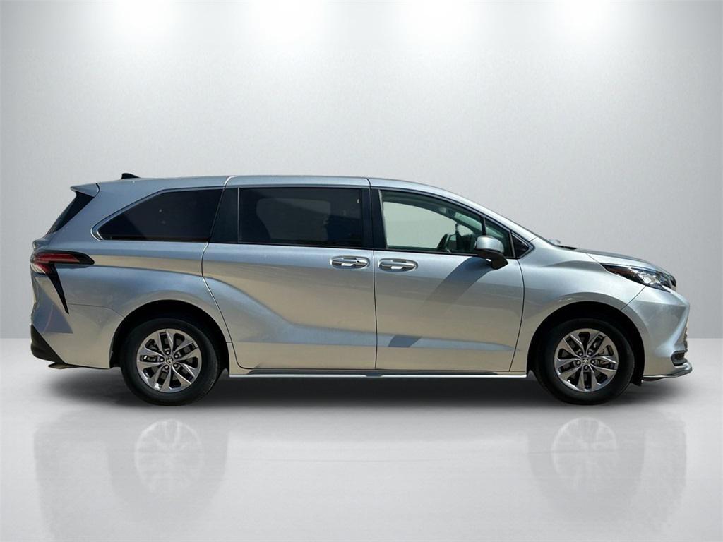 used 2022 Toyota Sienna car, priced at $38,794