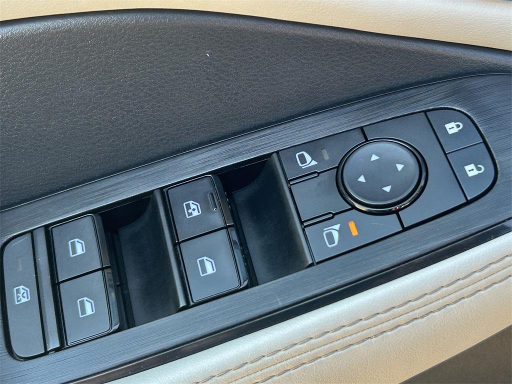 used 2021 Nissan Rogue car, priced at $23,991