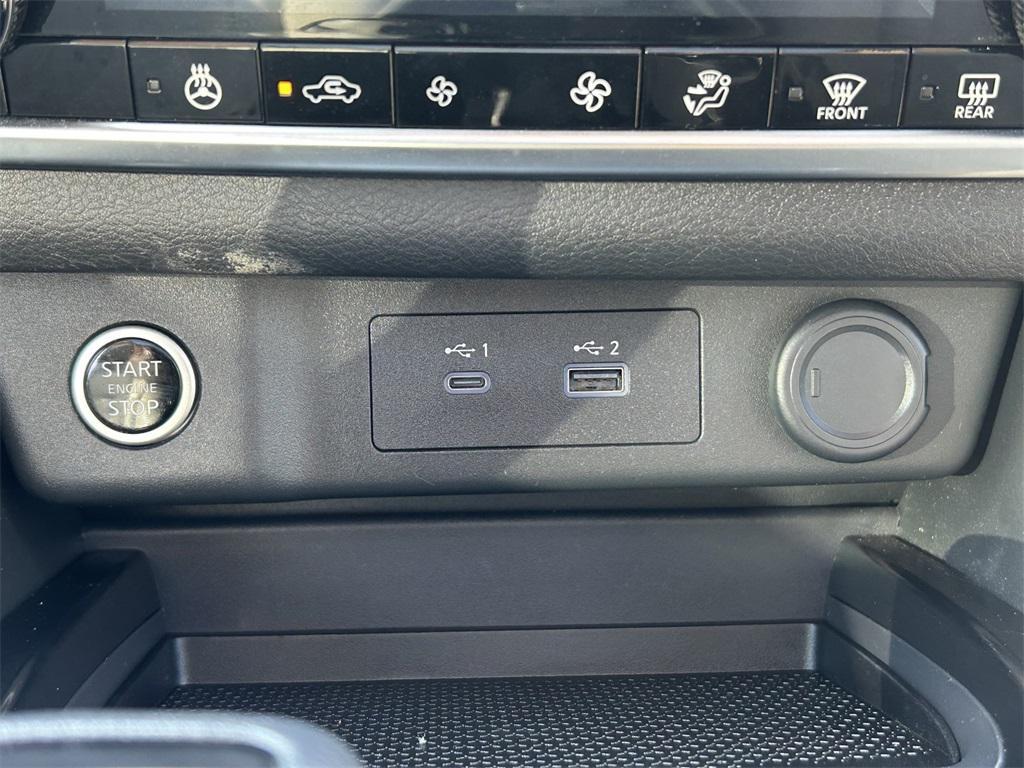 used 2021 Nissan Rogue car, priced at $23,991