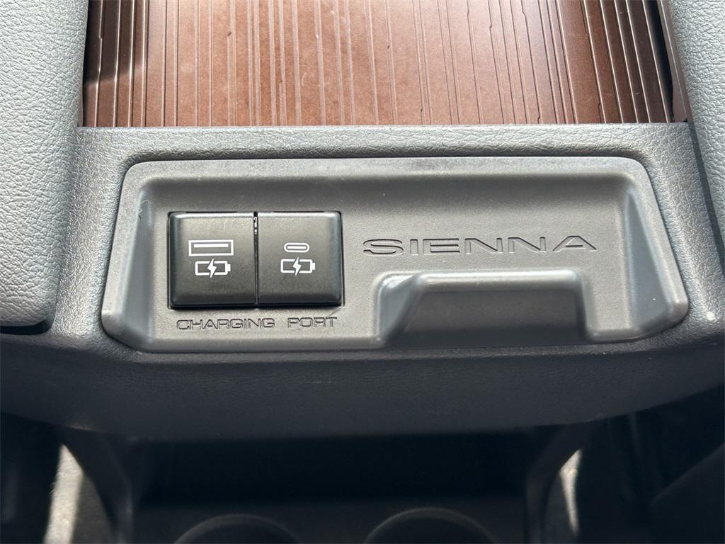 used 2024 Toyota Sienna car, priced at $41,291