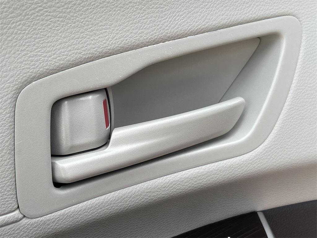 used 2024 Toyota Sienna car, priced at $41,291