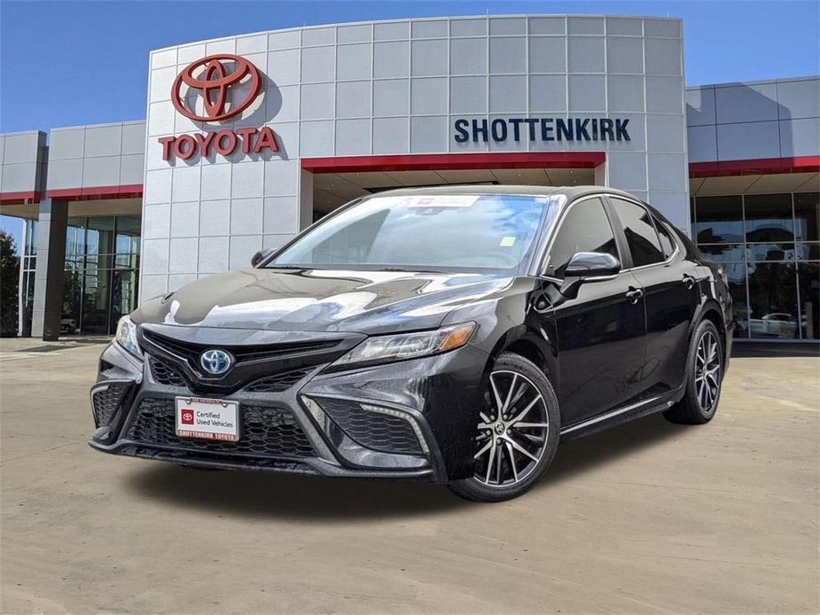 used 2022 Toyota Camry Hybrid car, priced at $28,994