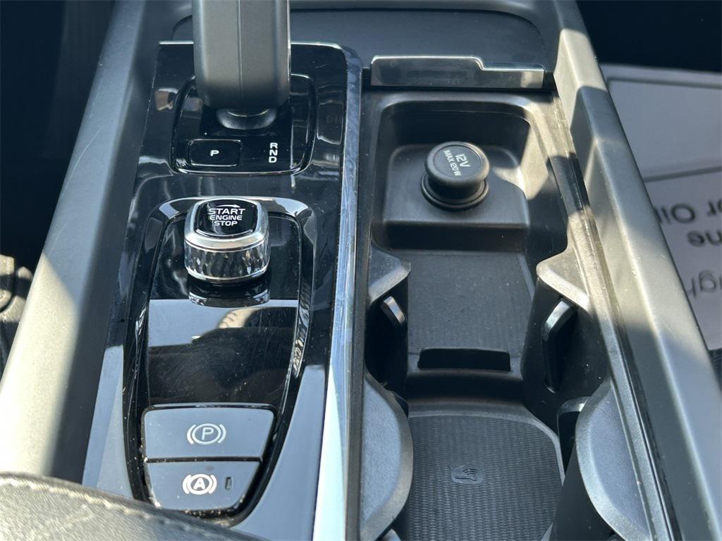 used 2024 Volvo S60 car, priced at $24,891