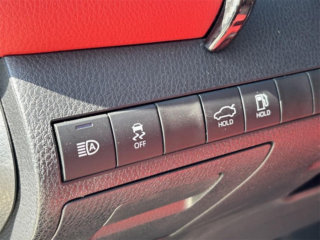 used 2019 Toyota Camry car, priced at $25,646