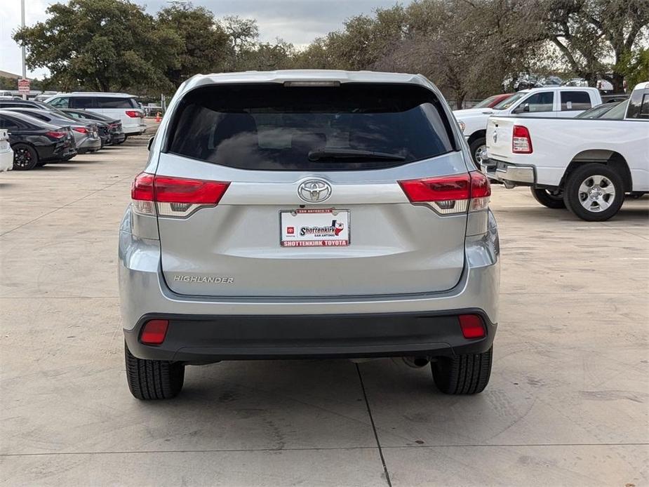 used 2018 Toyota Highlander car, priced at $21,990