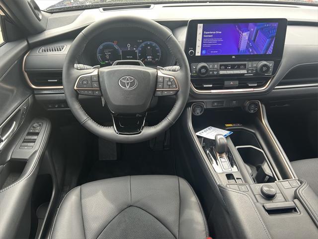 new 2025 Toyota Grand Highlander Hybrid car, priced at $64,252