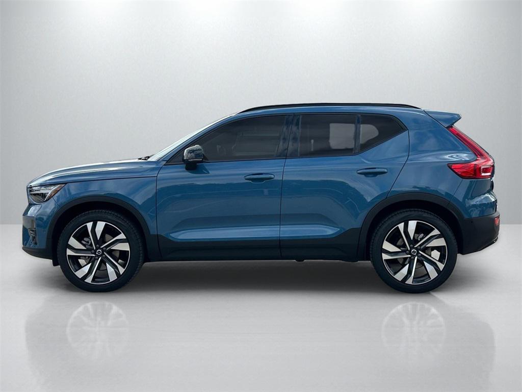 used 2025 Volvo XC40 car, priced at $50,506