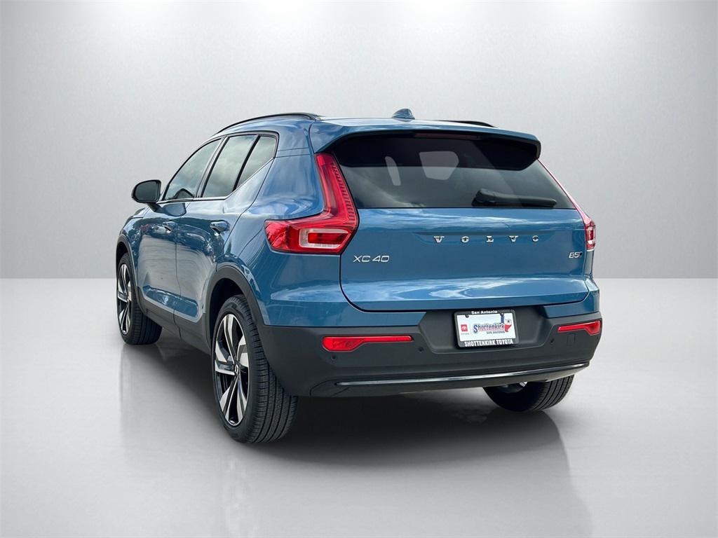 used 2025 Volvo XC40 car, priced at $50,506