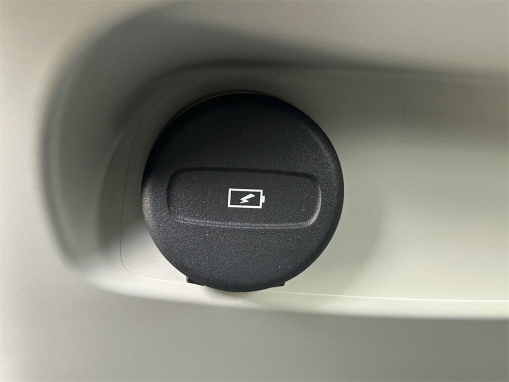 used 2025 Volvo XC40 car, priced at $50,506