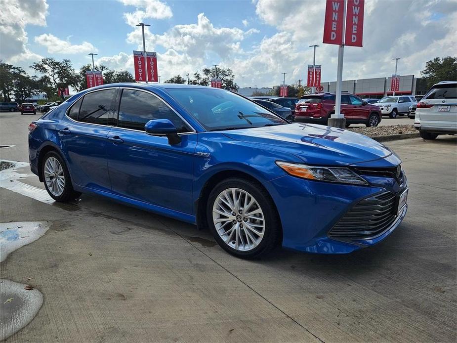 used 2020 Toyota Camry Hybrid car, priced at $24,990