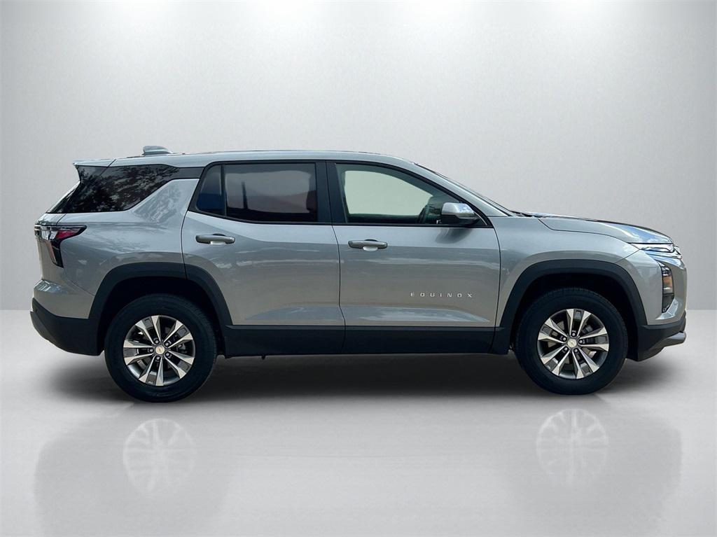 used 2025 Chevrolet Equinox car, priced at $27,004
