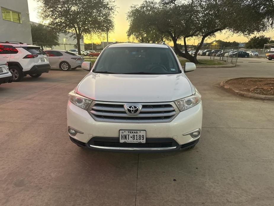 used 2012 Toyota Highlander car, priced at $11,999