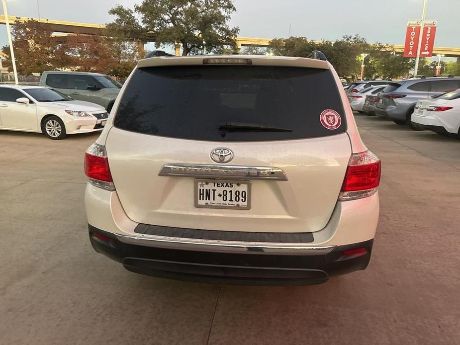 used 2012 Toyota Highlander car, priced at $11,999