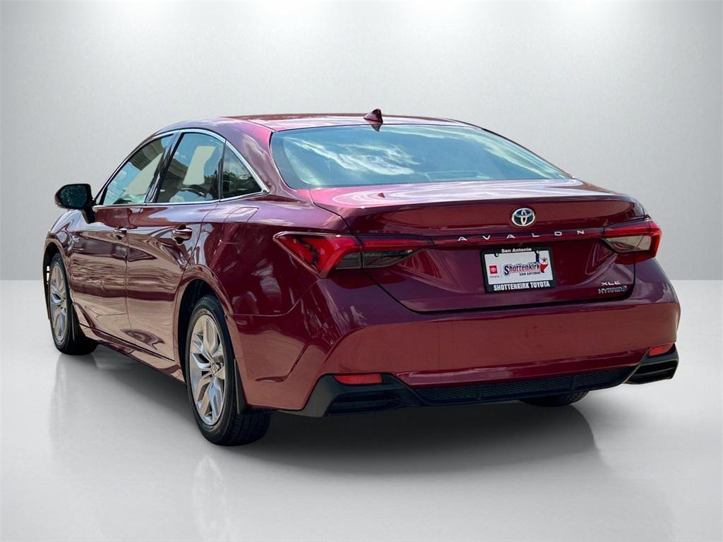 used 2021 Toyota Avalon Hybrid car, priced at $28,121