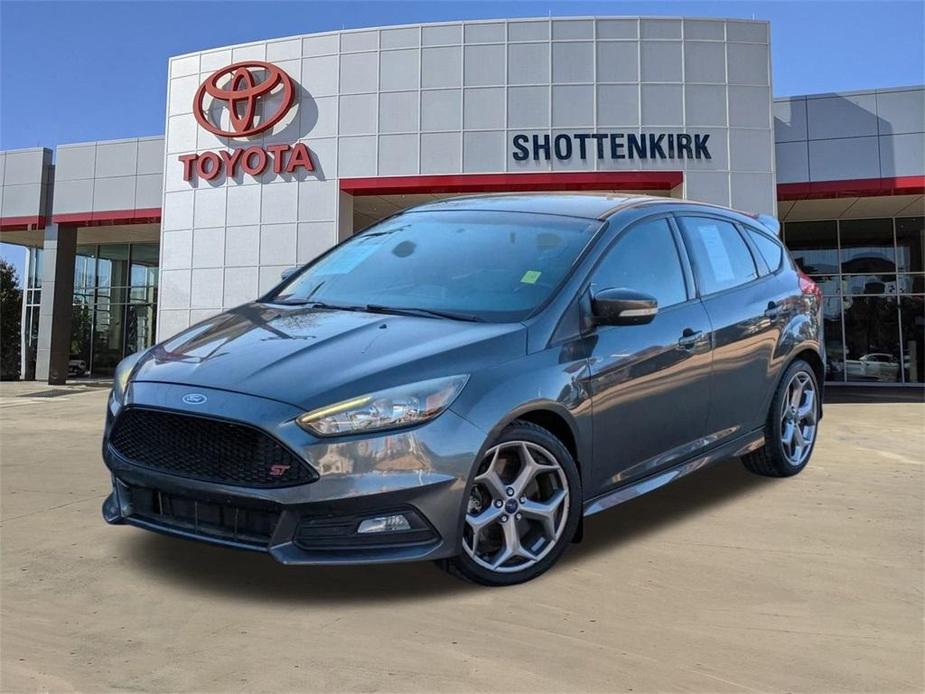 used 2015 Ford Focus ST car, priced at $13,999