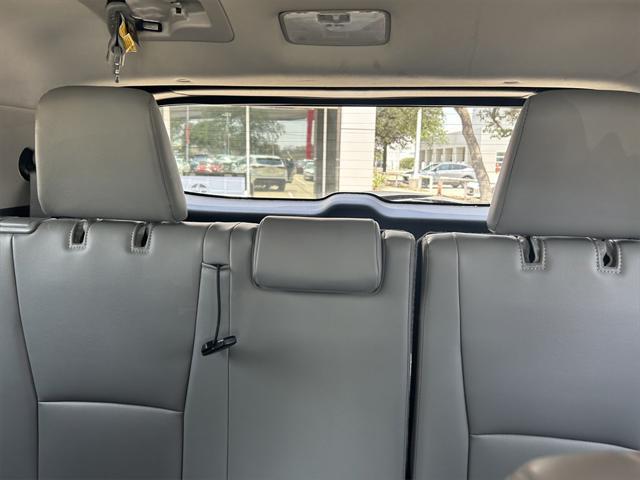 used 2023 Toyota Highlander car, priced at $35,272