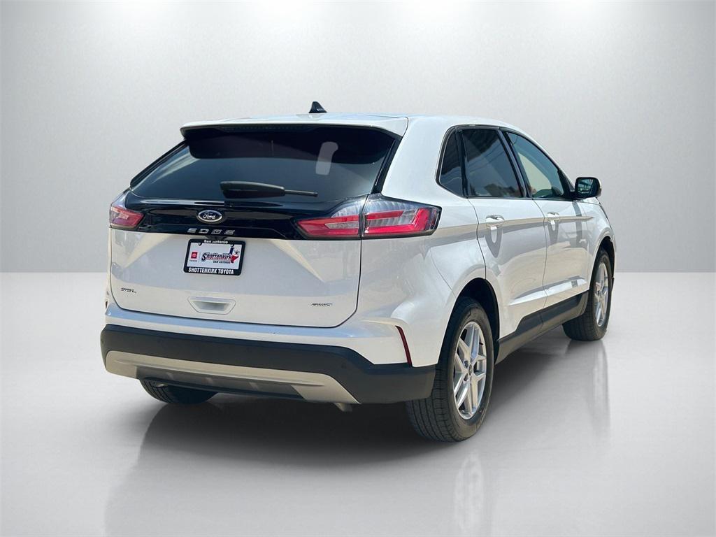 used 2024 Ford Edge car, priced at $23,742
