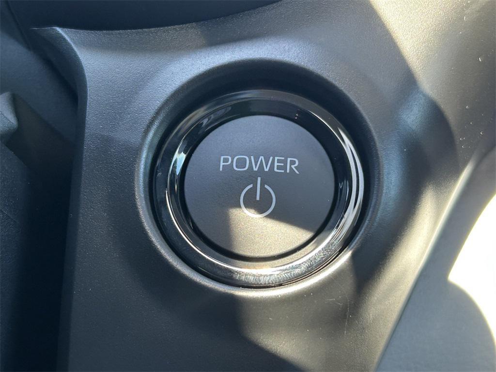 new 2025 Toyota Sienna car, priced at $45,149