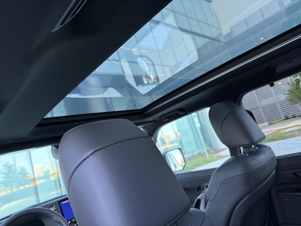 used 2025 Lexus GX 550 car, priced at $94,536