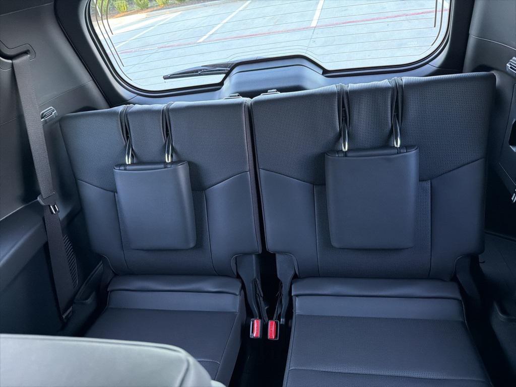 used 2025 Lexus GX 550 car, priced at $94,536