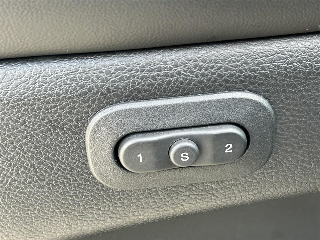 used 2021 Jeep Grand Cherokee car, priced at $28,711