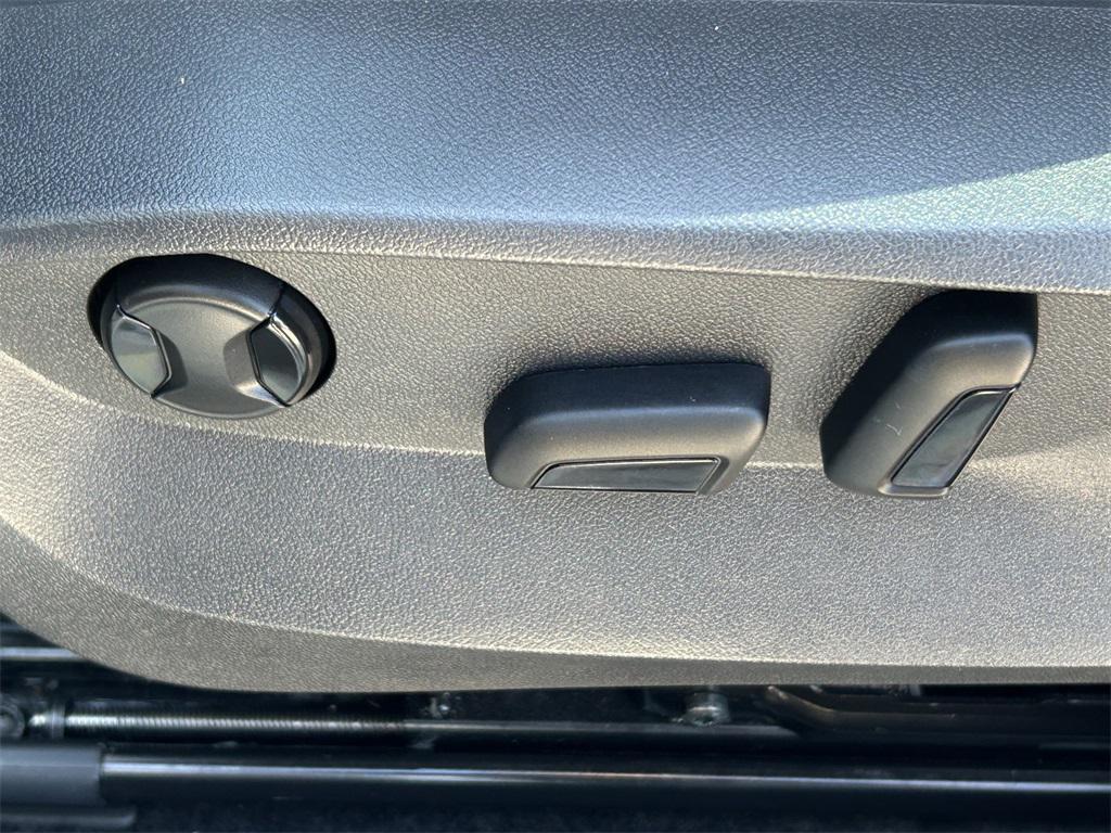 used 2022 Volkswagen Taos car, priced at $21,771