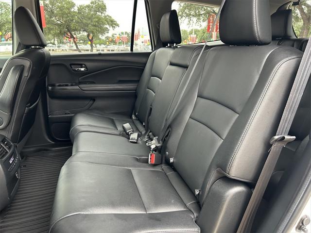 used 2022 Honda Pilot car, priced at $33,891