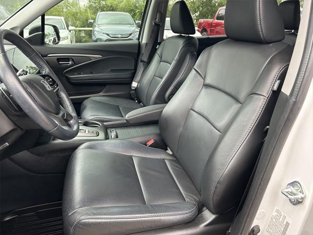 used 2022 Honda Pilot car, priced at $33,891